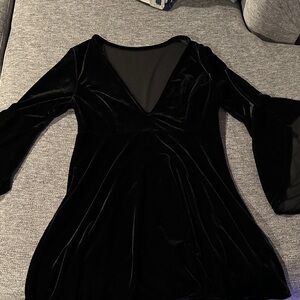 Black Bell Sleeve Velvet Mini Dress size medium